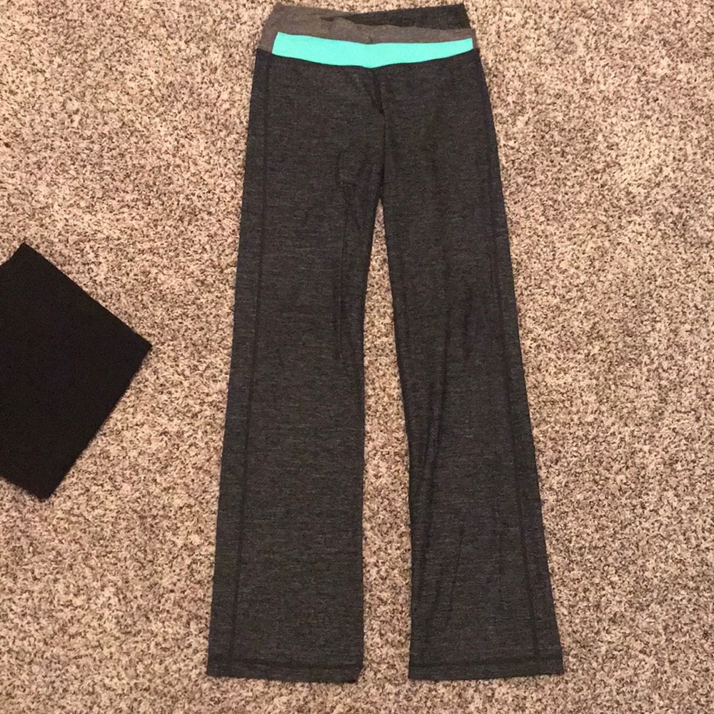 Lululemon yoga pants